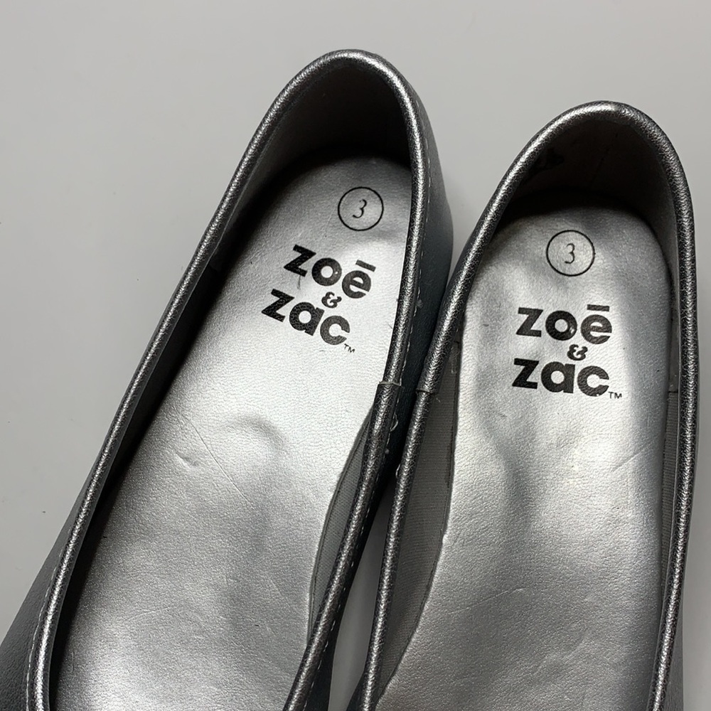 Girls shoes Zoe & Zac‎ Silver flats size 3 - Picture 3 of 7